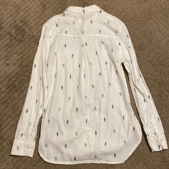 Cactus Button Up - Picture 2 of 5